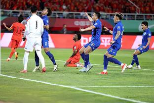 记者：热身赛国安2-3不敌辽宁铁人，杨立瑜、阿德本罗进球